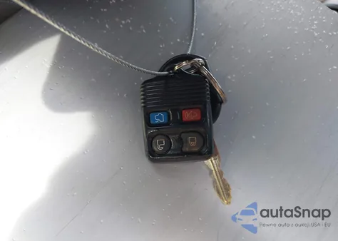 2007 Ford Focus S/Se/Ses z USA, uszkodzony, nr VIN 1FAFP34N97W343335